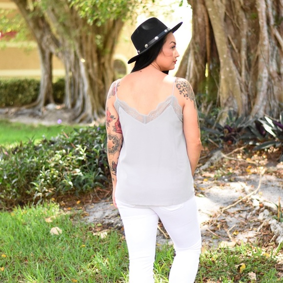 Size LARGE left✨ Periwinkle Lace Cami - Picture 3 of 4